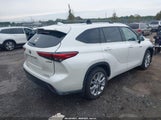 Toyota Highlander Hybrid Limited 5TDXBRCH2MS016878 photo