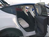 Tesla Model Y Performance Dual Motor All-Wheel Drive 7SAYGDEF9NF546133 fotografie