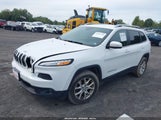 Jeep Cherokee Latitude 1C4PJMCB3FW672432 снимка