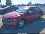 Volkswagen Passat 1.8T S 1VWAT7A32FC010384 снимка