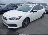 Subaru Impreza Premium 5-Door 4S3GTAD68N3714619 photo