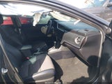 Toyota Corolla Se 2T1BURHE3KC133622 снимка