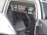 Volkswagen Tiguan S WVGAV7AXXGW606712 photo