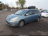 Toyota Sienna Limited 5TDZK22C08S131765 fotografie