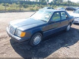 Mercedes-Benz 300 E 2.8 WDBEA28E6PB860352 снимка