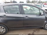 Toyota Yaris Le JTDKTUD34DD552658 снимка