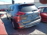 Nissan Rogue Sv 5N1AT2MT3JC810715 снимка