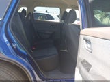 Nissan Rogue Sv Fwd 5N1BT3BA0NC709181 fotografie