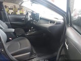 Toyota Corolla Le JTDEPMAE4MJ172860 снимка