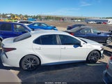Toyota Camry Se 4T1G11AK0NU076203 photo