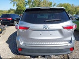Toyota Highlander Le V6 5TDZKRFH0GS177240 photo