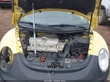 Volkswagen New Beetle S/Se 3VWRW31C48M524080 fotografie