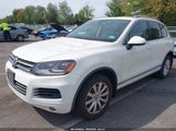 Volkswagen Touareg Vr6 Sport WVGFF9BP2CD002574 photo