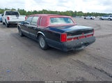Lincoln Town Car Executive 1LNLM81W8VY749359 photo