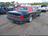 Lincoln Town Car Executive 1LNLM81W8VY749359 photo