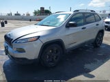 Jeep Cherokee Altitude 1C4PJLAS4GW329398 снимка