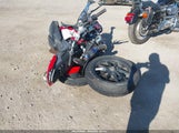 Ducati Hypermotard Hyperstrada ZDM1YBTS1DB003901 fotografie