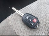 Toyota Camry Le 4T1BF1FK6CU028609 снимка
