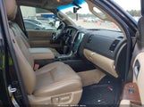Toyota Sequoia Platinum 5.7L V8 5TDYY5G10AS030492 photo