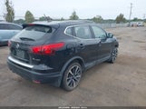 Nissan Rogue Sport Sl JN1BJ1CR6HW104333 fotografie