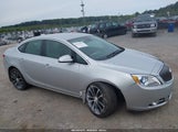 Buick Verano Sport Touring Group 1G4PW5SK0G4130352 fotografie