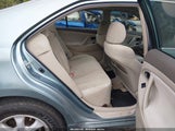 Toyota Camry Le 4T1BE46K48U765075 снимка