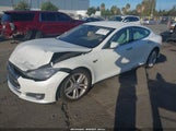 Tesla Model S Signature 5YJSA1DN9CFP02857 fotografie