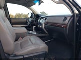 Toyota Tundra Limited 5.7L V8 5TFFY5F13FX189694 снимка