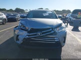 Toyota Highlander Le 5TDZARFH3KS060246 снимка