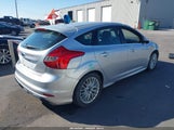 Ford Focus Titanium 1FADP3N24EL373675 fotografie