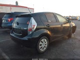 Toyota Prius C One JTDKDTB32E1060689 снимка