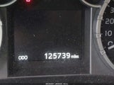Toyota Tundra  5.7L V8 5TFAW5F16EX326772 fotografie