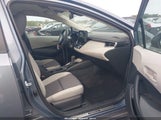 Toyota Corolla Le 5YFB4MDE6RP101556 снимка