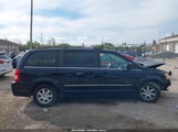 Chrysler Town & Country Touring 2A4RR5DX7AR153364 fotografie