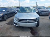 Volkswagen Tiguan 2.0T/2.0T S WVGAV7AX7HK015441 снимка
