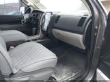 Toyota Tundra Grade 4.6L V8 5TFDM5F16CX036645 fotografie