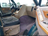 Chevrolet G20 1GBEG25K1SF243750 снимка