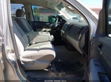 Toyota Tundra Grade 4.6L V8 5TFUM5F11AX009365 fotografie