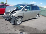 Toyota Sienna Xle 8 Passenger 5TDYK3DC7FS575902 fotografie