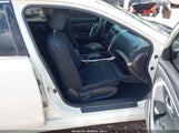 Nissan Altima 2.5/2.5 S/2.5 Sl/2.5 Sv 1N4AL3AP5FC286613 снимка