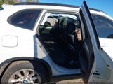 BMW X1 xDrive28I WBAVL1C56FVY34230 снимка