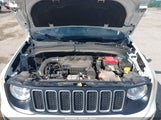Jeep Renegade Latitude 4X4 ZACNJDB1XPPP38955 photo