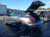 Audi Q8 E-Tron S Line Premium Plus Quattro WA1CAAGE3RB063395 снимка