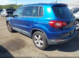 Volkswagen Tiguan Wolfsburg Edition WVGAV9AXXAW003911 photo