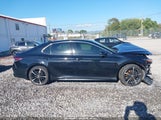 Toyota Camry Xse 4T1B61HK8KU775821 fotografie