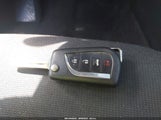 Toyota Corolla Le 5YFEPRAE9LP117540 снимка