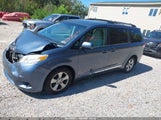 Toyota Sienna Le V6 8 Passenger 5TDKK3DC5DS352230 fotografie