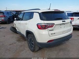 Jeep Compass Upland Edition 4X4 3C4NJDAB5KT760814 снимка