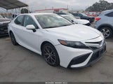 Toyota Camry Se 4T1G11AK4NU711519 photo