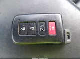 Toyota Rav4 Se 2T3JFREV1JW764335 снимка